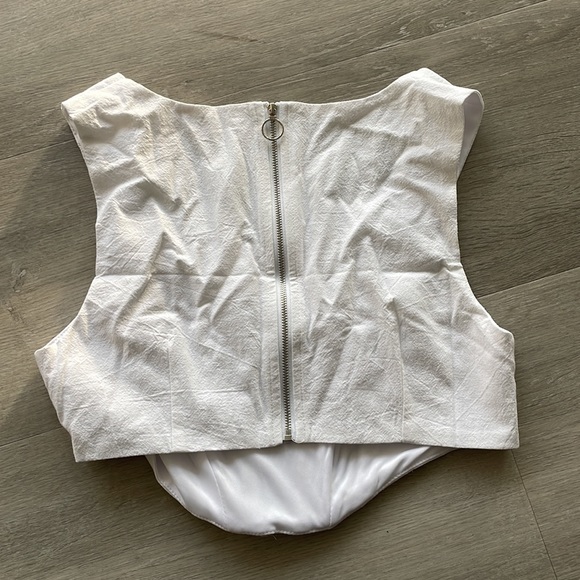 White Corset - Picture 3 of 3